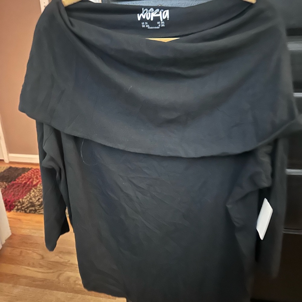 Peace Love World brand top from QVC cowl neck 2X